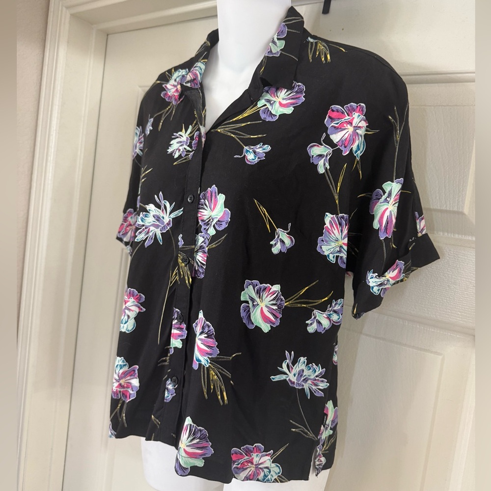 Vans Button Up - Picture 2 of 6